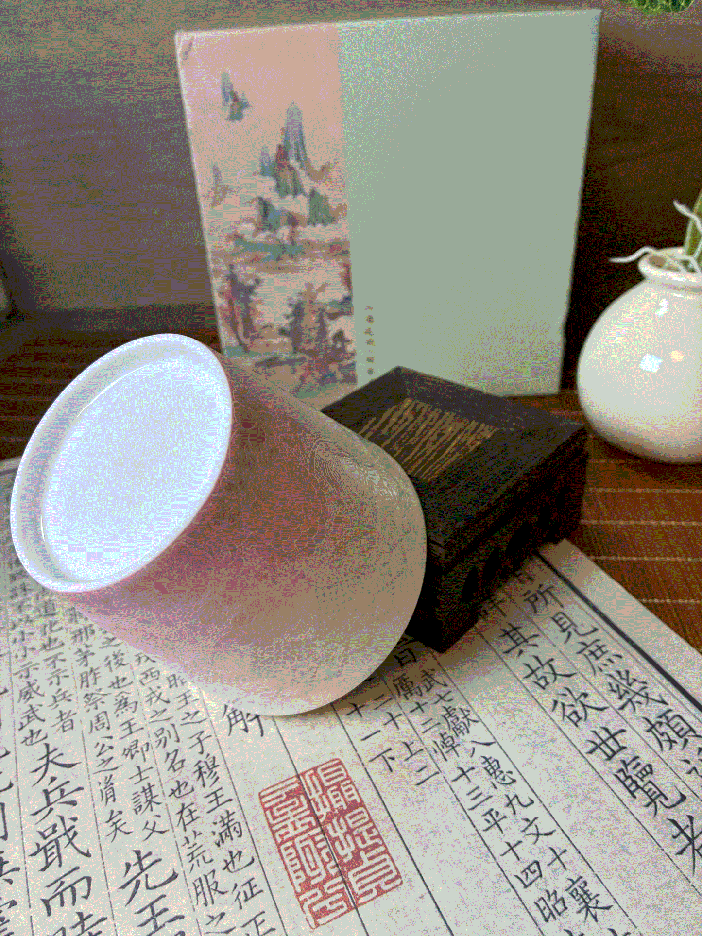Coffee cup